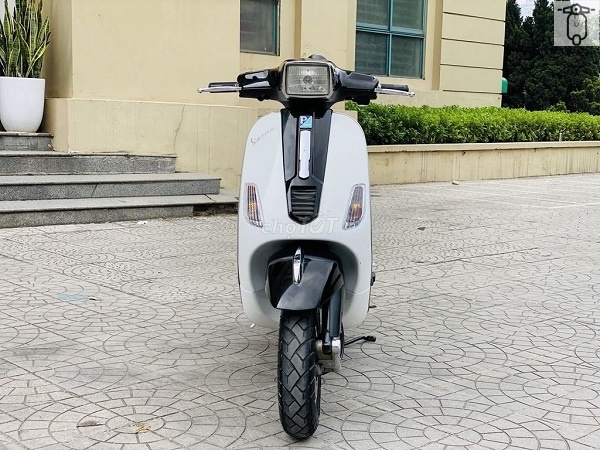 Đèn Pha Vuông Cho Vespa S Kèm Bóng