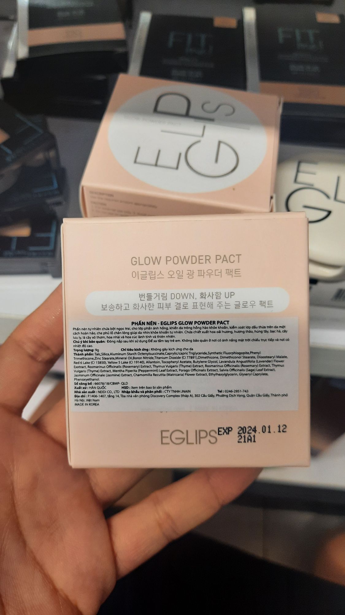 Phấn phủ Eglips - phấn phủ kiềm dầu Eglips hồng, trắng, đen