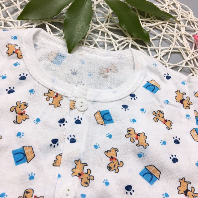 Áo cho bé sơ sinh cài cúc lệch
