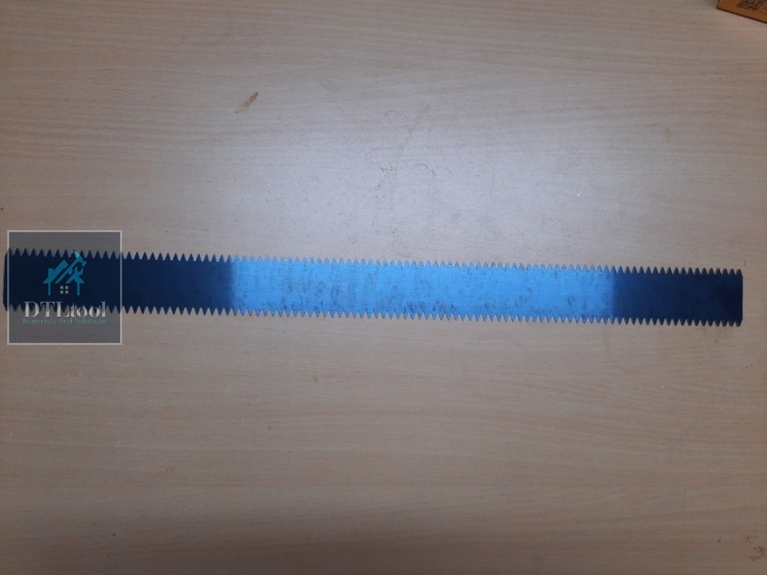 Bàn cào sơn Epoxy tự san phẳng bằng thép dài 56cm lược thay thế . Chiều cao răng lược 0, 1, 2, 3, 5mm