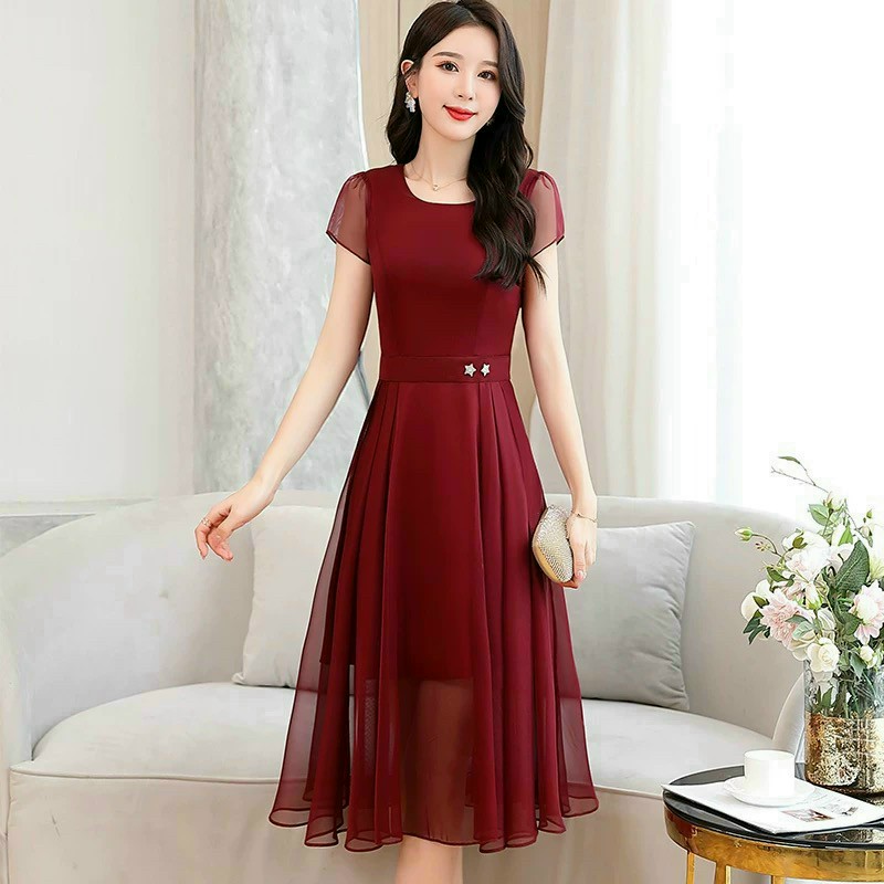 Đầm công sở cổ bầu phối lưới tay ngắn thanh lịch quí phái