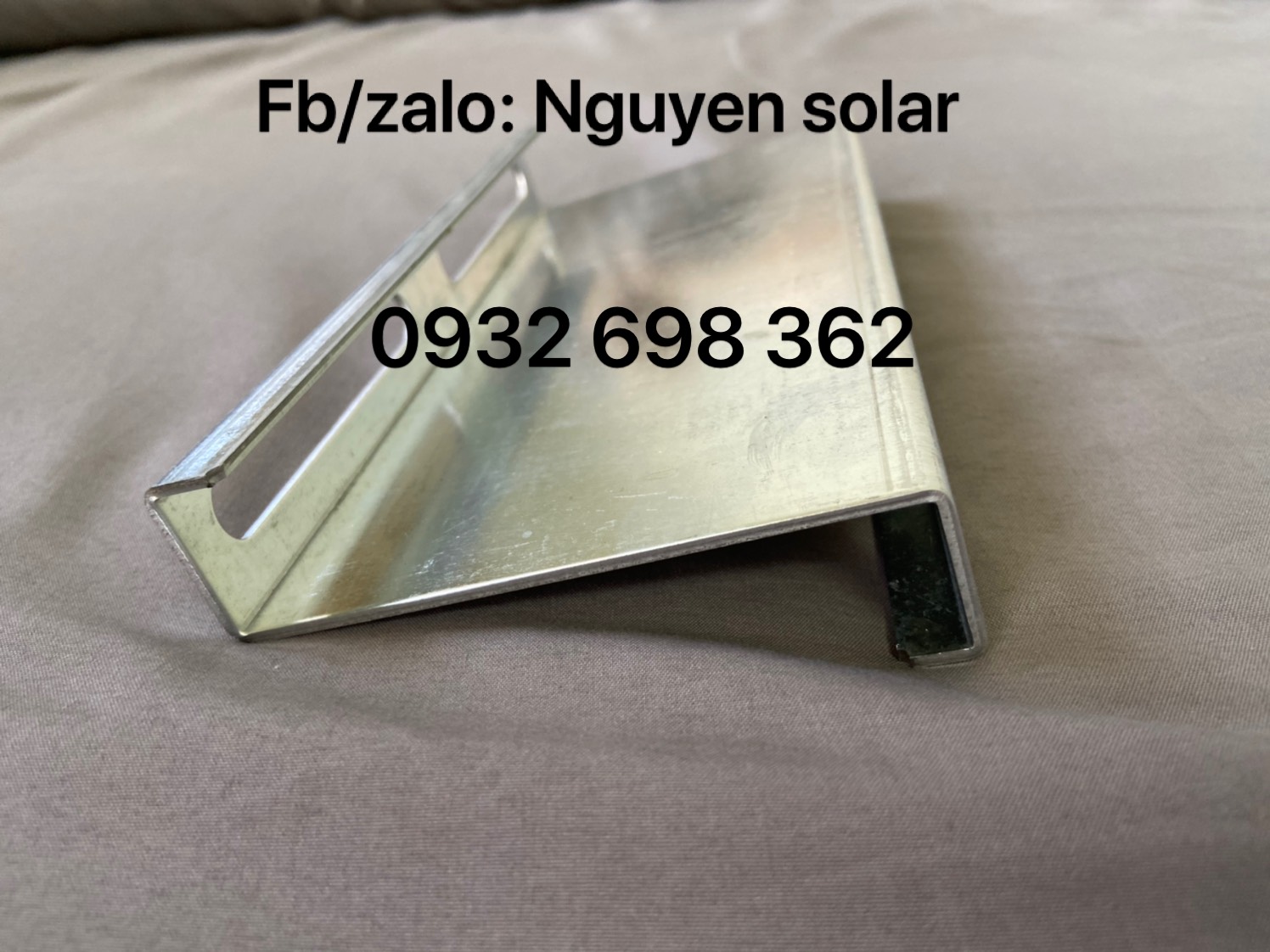 Bát Z200mm lắp trực tiếp mái tole pin năng lượng mặt trời