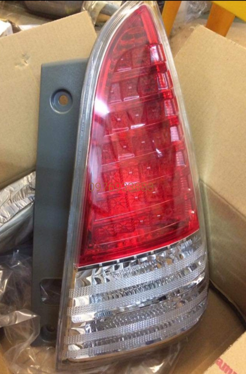 Toyota Innova Tail Lights 2009-2011