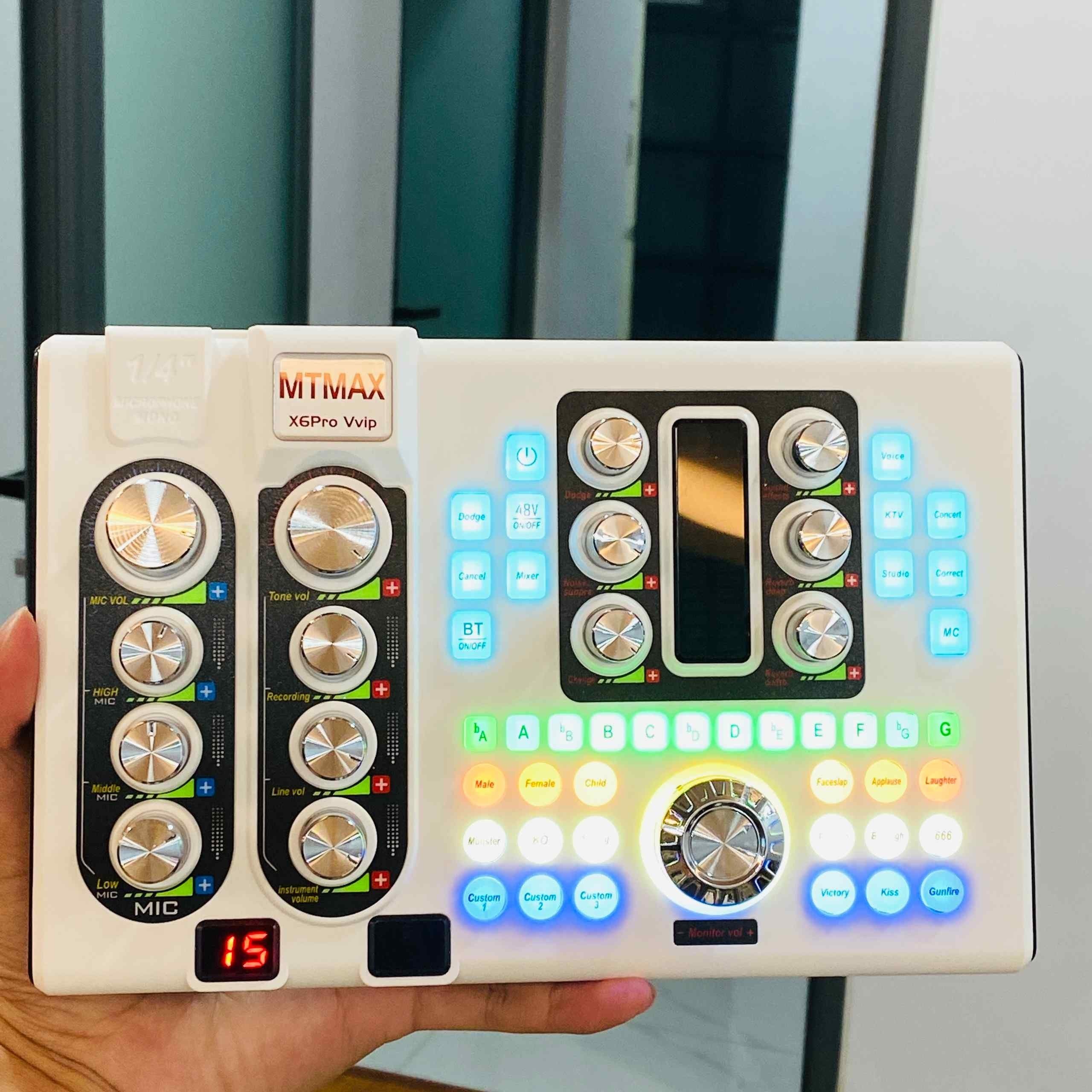 Soundcard MTMAX X6Pro - Thiết Bị Hỗ Trợ Thu Âm Và Phát Sóng Livestream Chất Lượng Cao