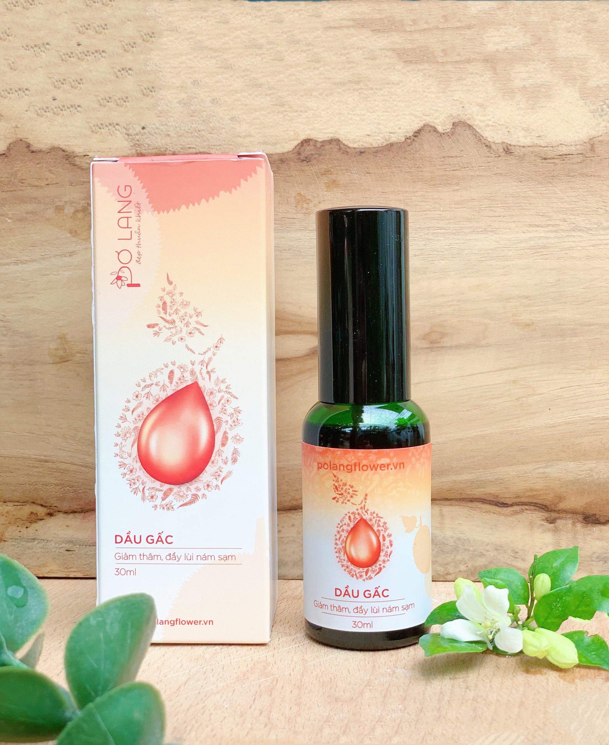 Dầu gấc giảm thâm nám Pơ Lang 30ml (100% Thiên nhiên - Ép lạnh nguyên chất từ màng đỏ quả gấc)