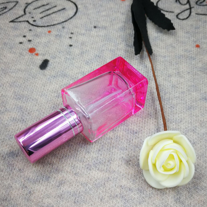 Chai chiếc nước hoa mini 14ml - A069