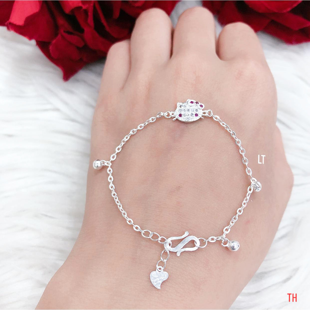Lắc tay bạc Hello Kitty cho bé gắn chuông
