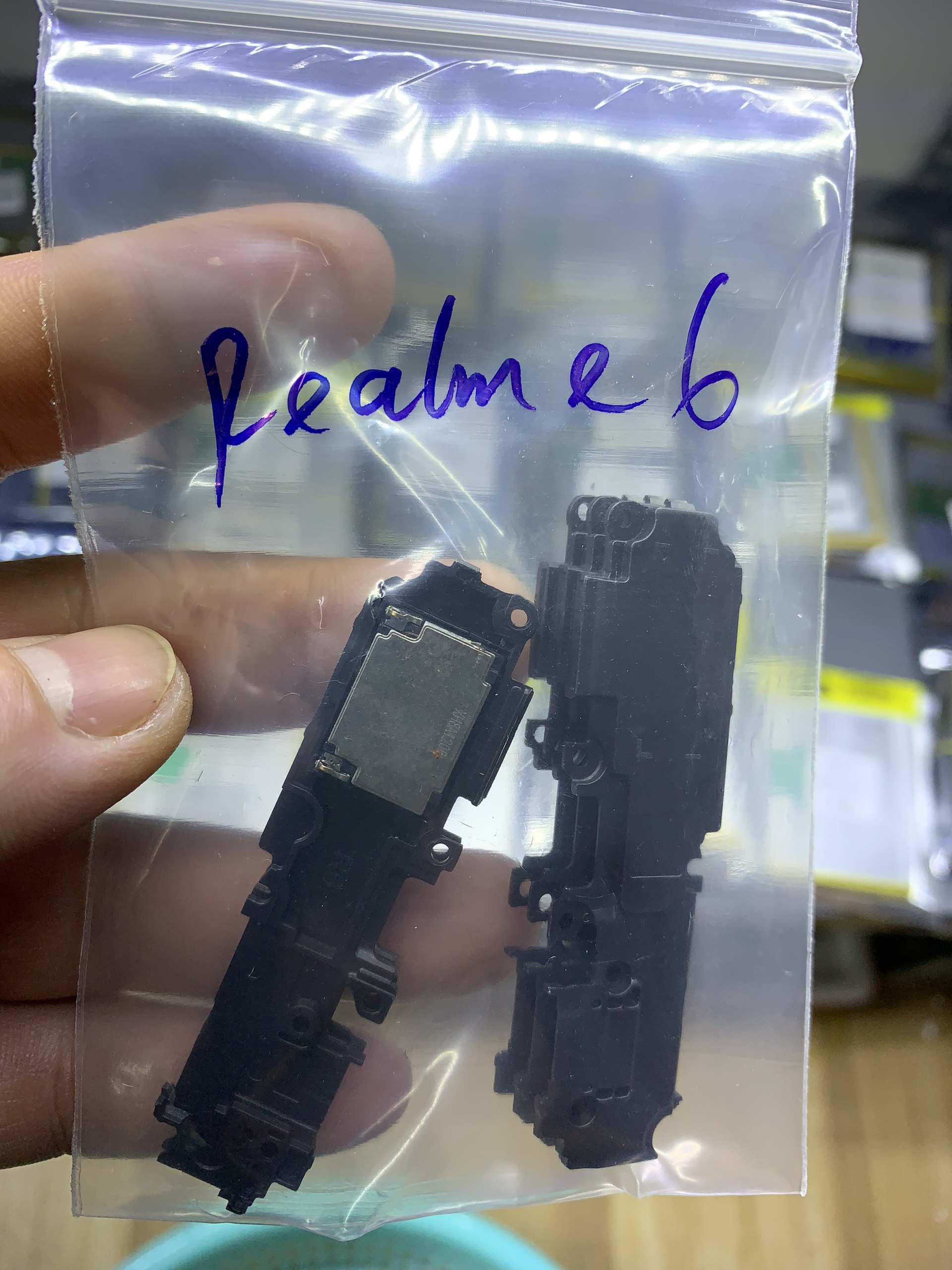 Loa chuông, loa ngoài, loa nghe nhạc điện thoại realme 6
