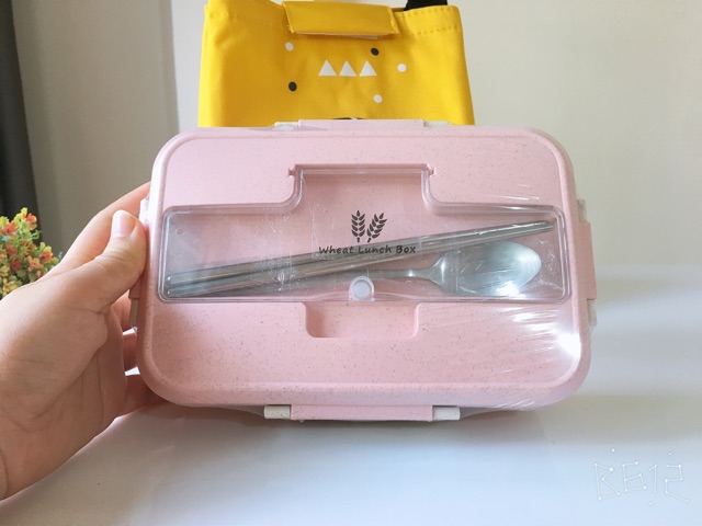 Khay Cơm Lúa Mạch 3 Ngăn Tặng Kèm Thìa Và Đũa inox