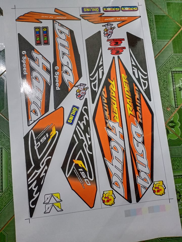 tem rời  raider hayabusa cam đen