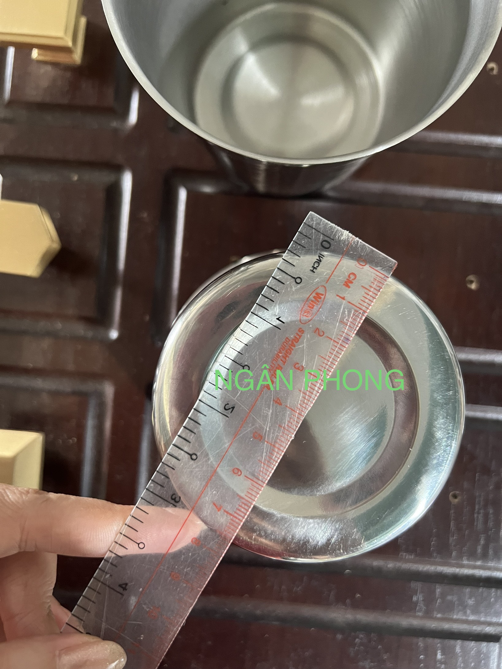 LY LÀM ĐÁ INOX