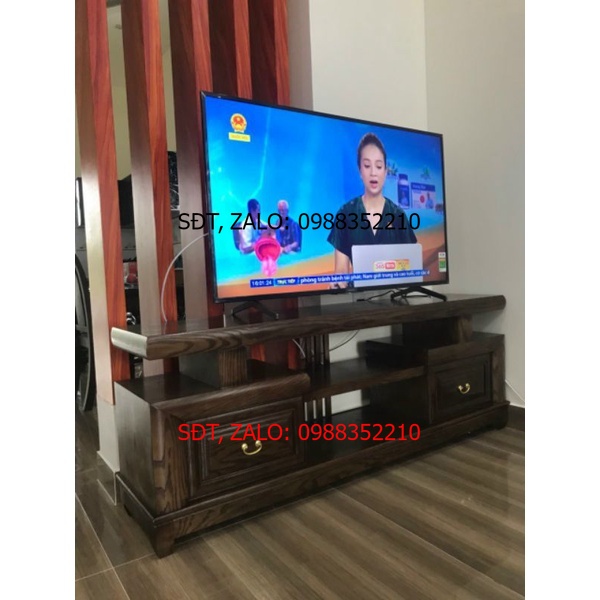 Kệ nhật sồi sơn màu óc chó và hương vàng dài từ 1m2 đến 2m2