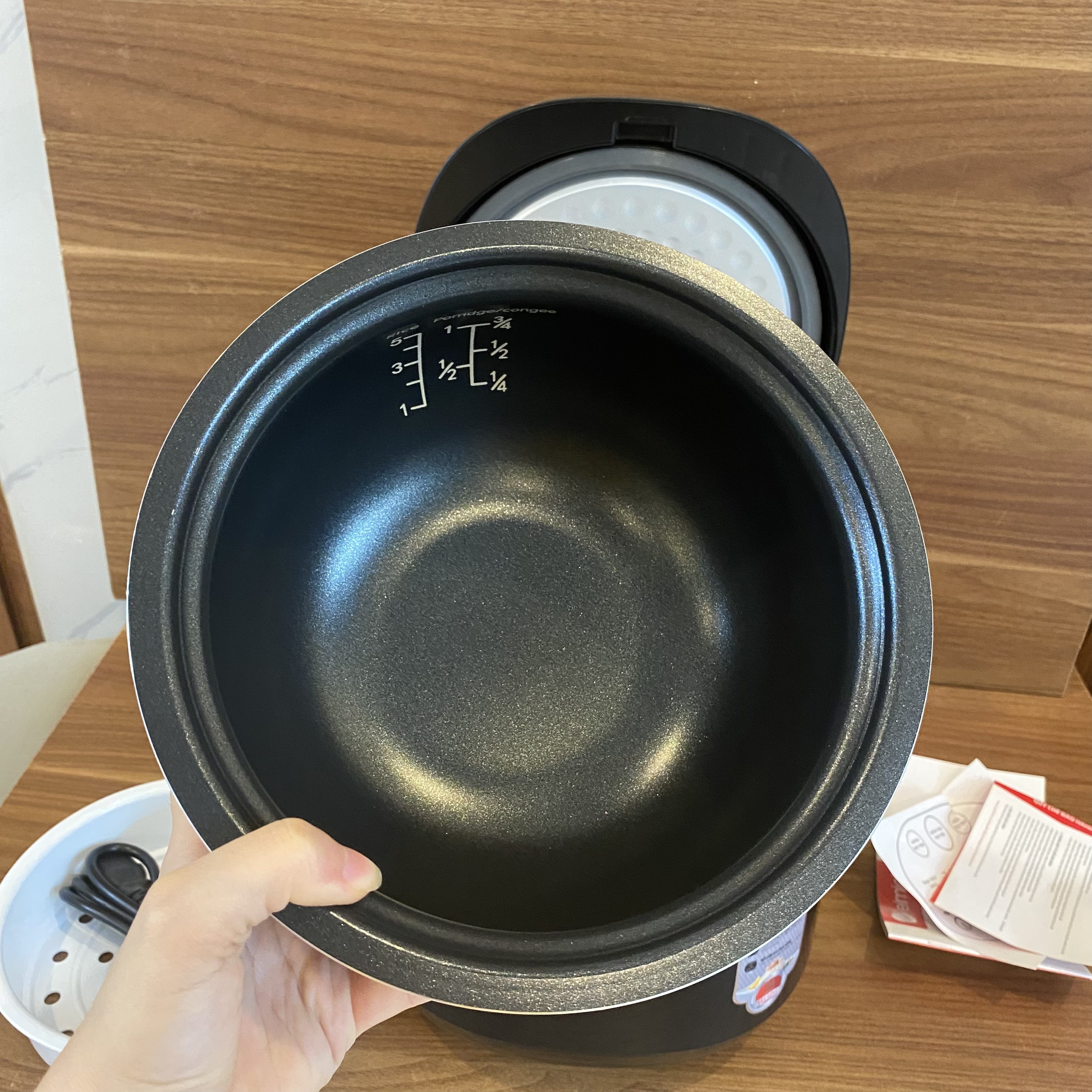 Nồi cơm điện tử Elmich RCE-1789   (Dung Tích 1,2L - Công Suất 500W - Mầu Đen)