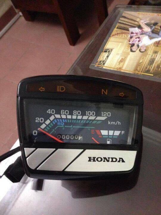 Đồng hồ xe máy dream thái