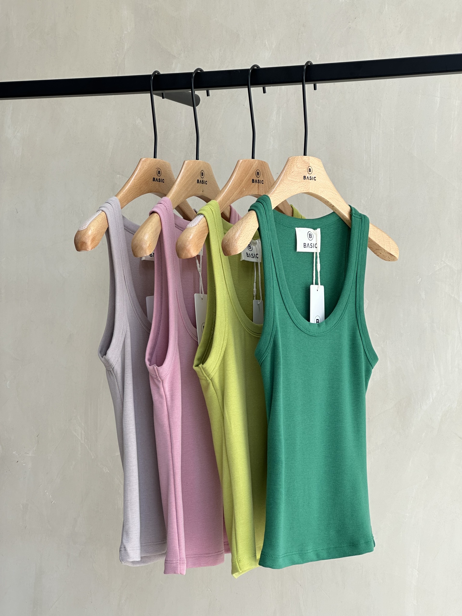Áo ba lỗ trơn BASIC DOLLY TOP