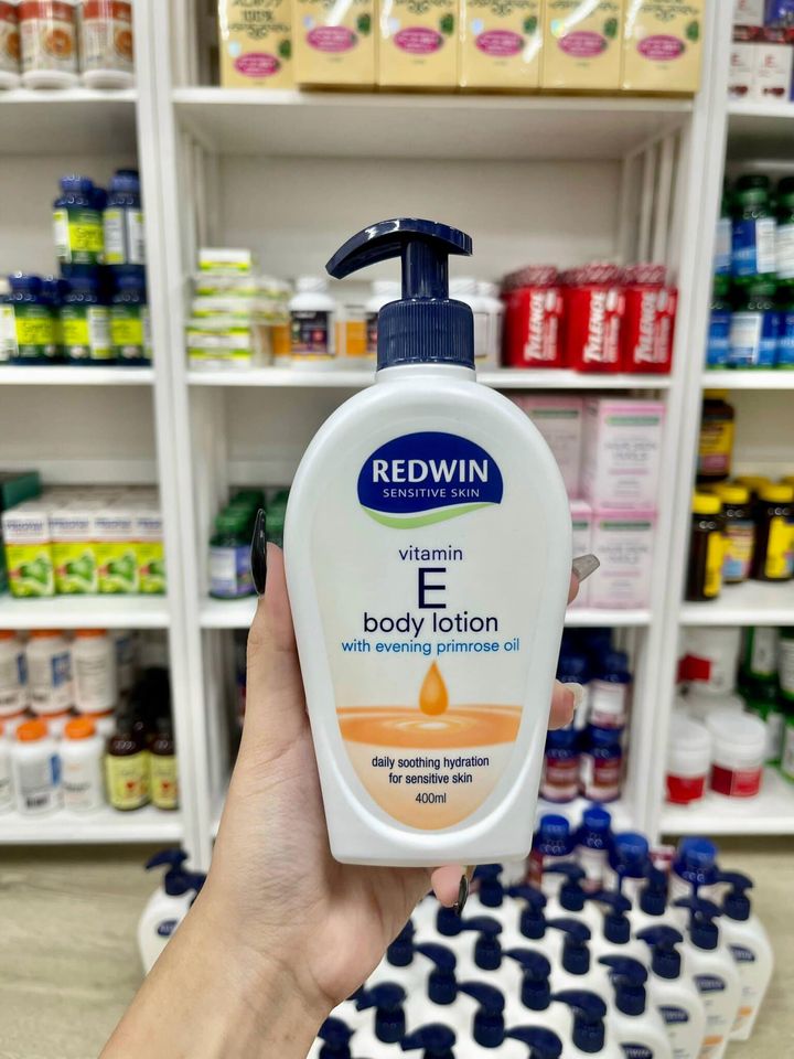 Sữa dưỡng thể Redwin Vitamin E Body Lotion Úc 400ml
