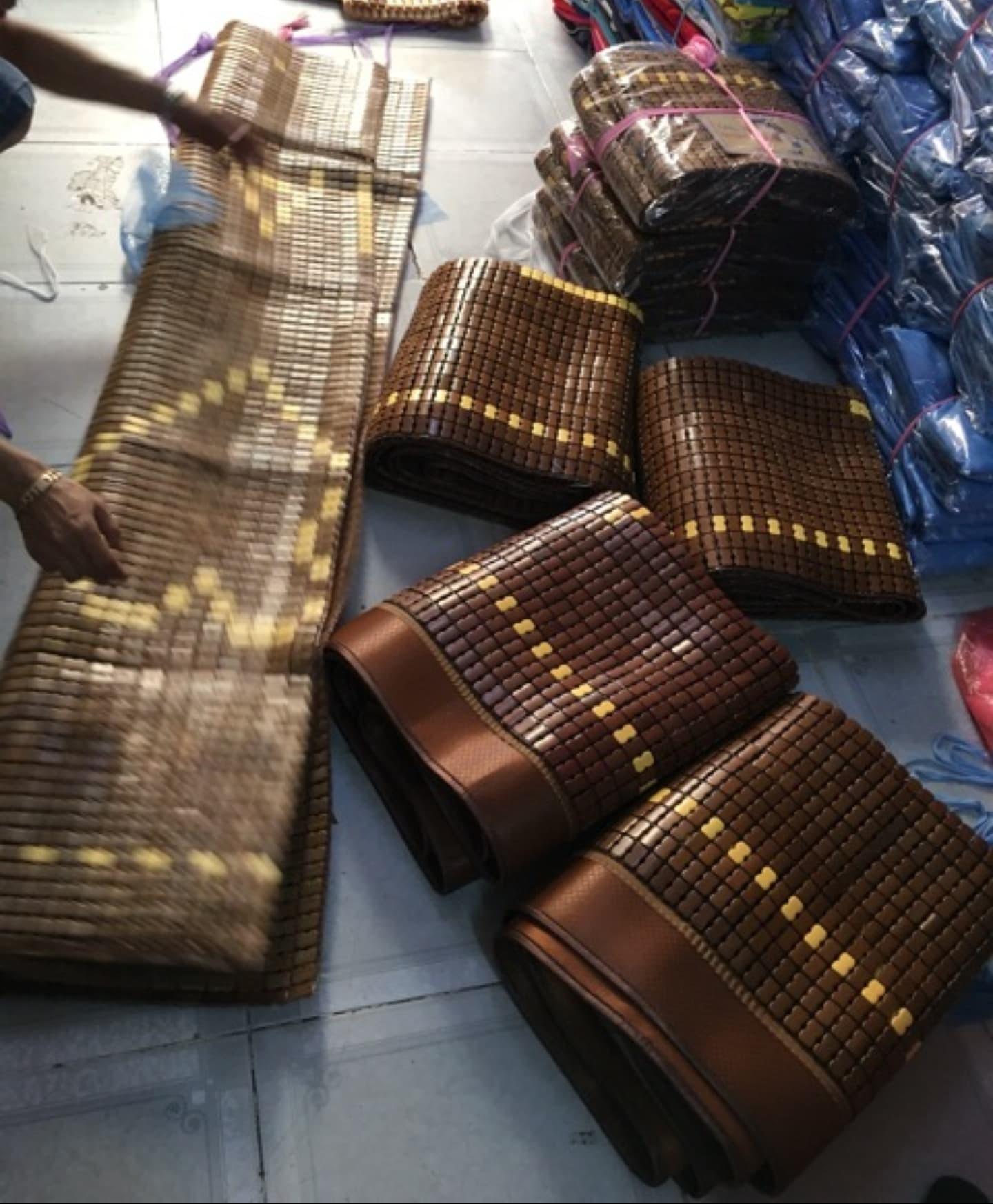 Chiếu Tre Viền Hạt Đen cao cấp 1M6