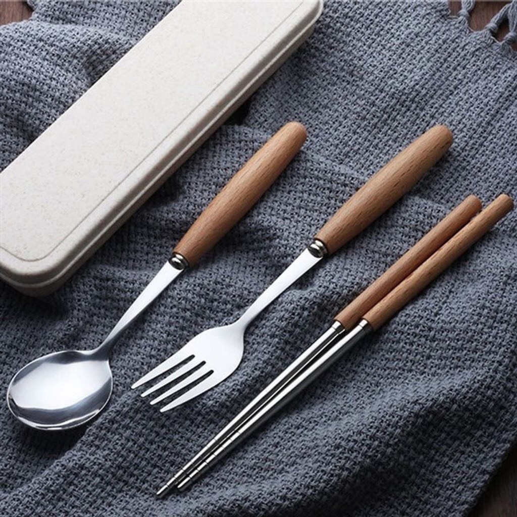 Bộ thìa, đũa, dĩa Inox kèm hộp lúa mạch