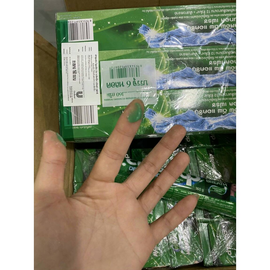 Kem đánh răng Closeup 160g