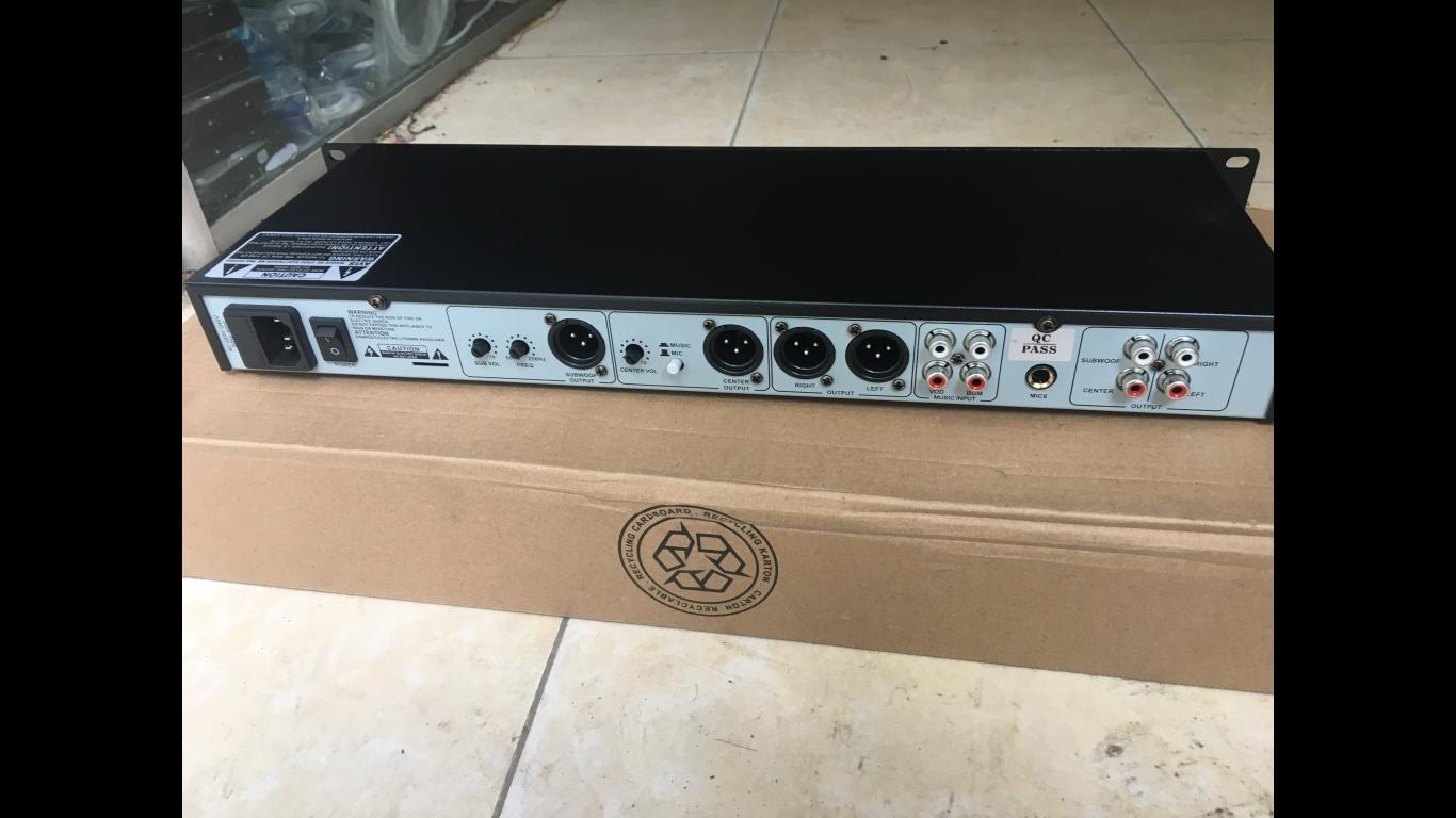 Vang JBL k6