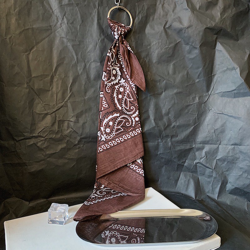 Khăn bandana ( Kèm Móc chain quần Như Hình) với BDN01