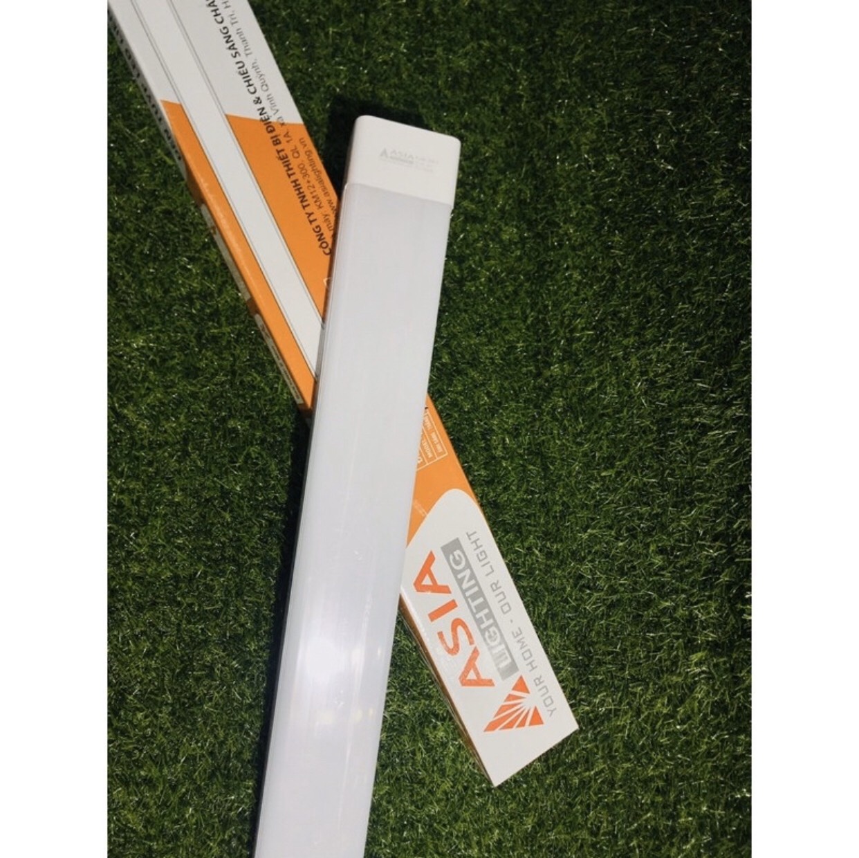 Tuýp LED liền máng đôi ASIA 1,2M- 40W (Ánh sáng trắng)