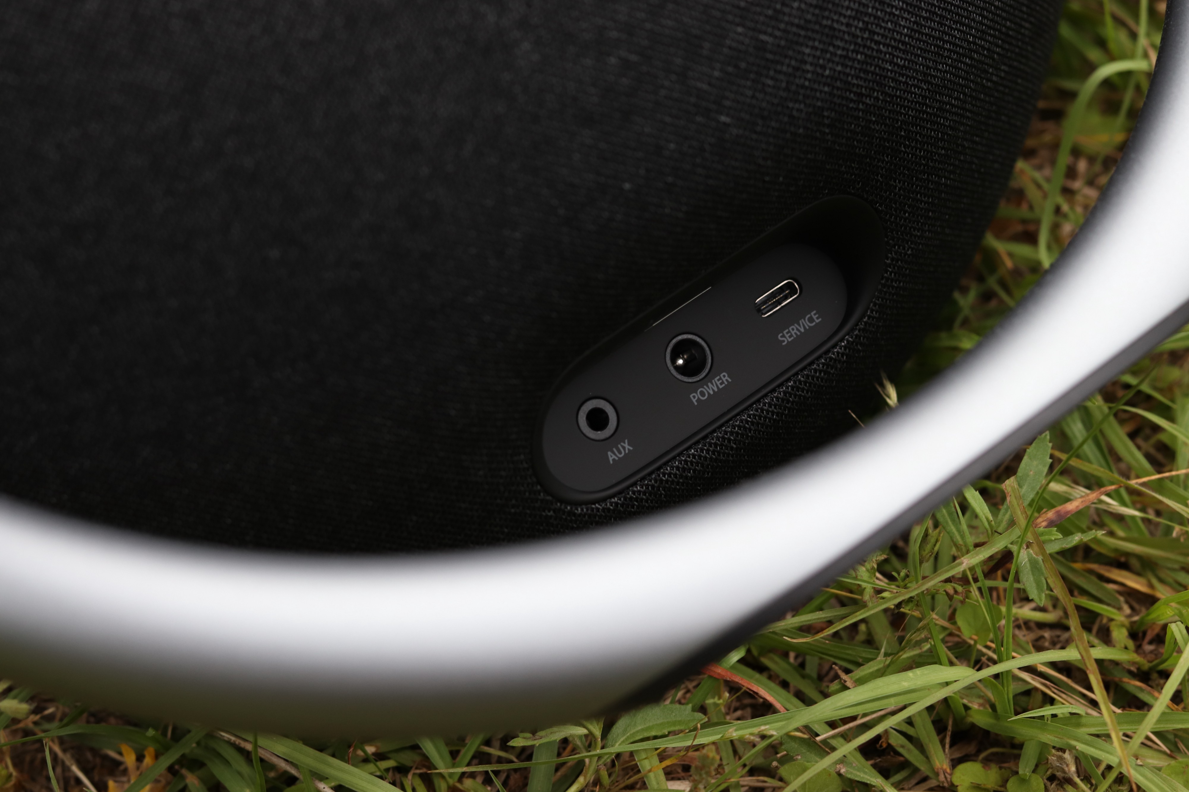 Loa Bluetooth Harman/Kardon Onyx Studio 7 - Chính Hãng PGI