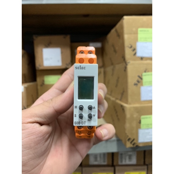 Bộ định thời gian 600DT SELEC