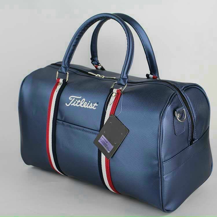 Túi quần áo Golf Titleist