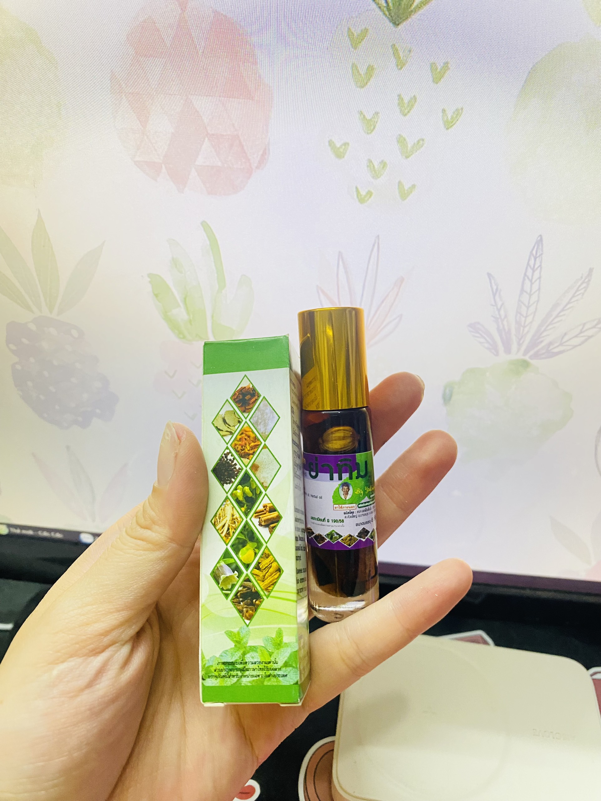[CHÍNH HÃNG] Dầu lăn 13 vị thảo dược THÁI LAN 8ml