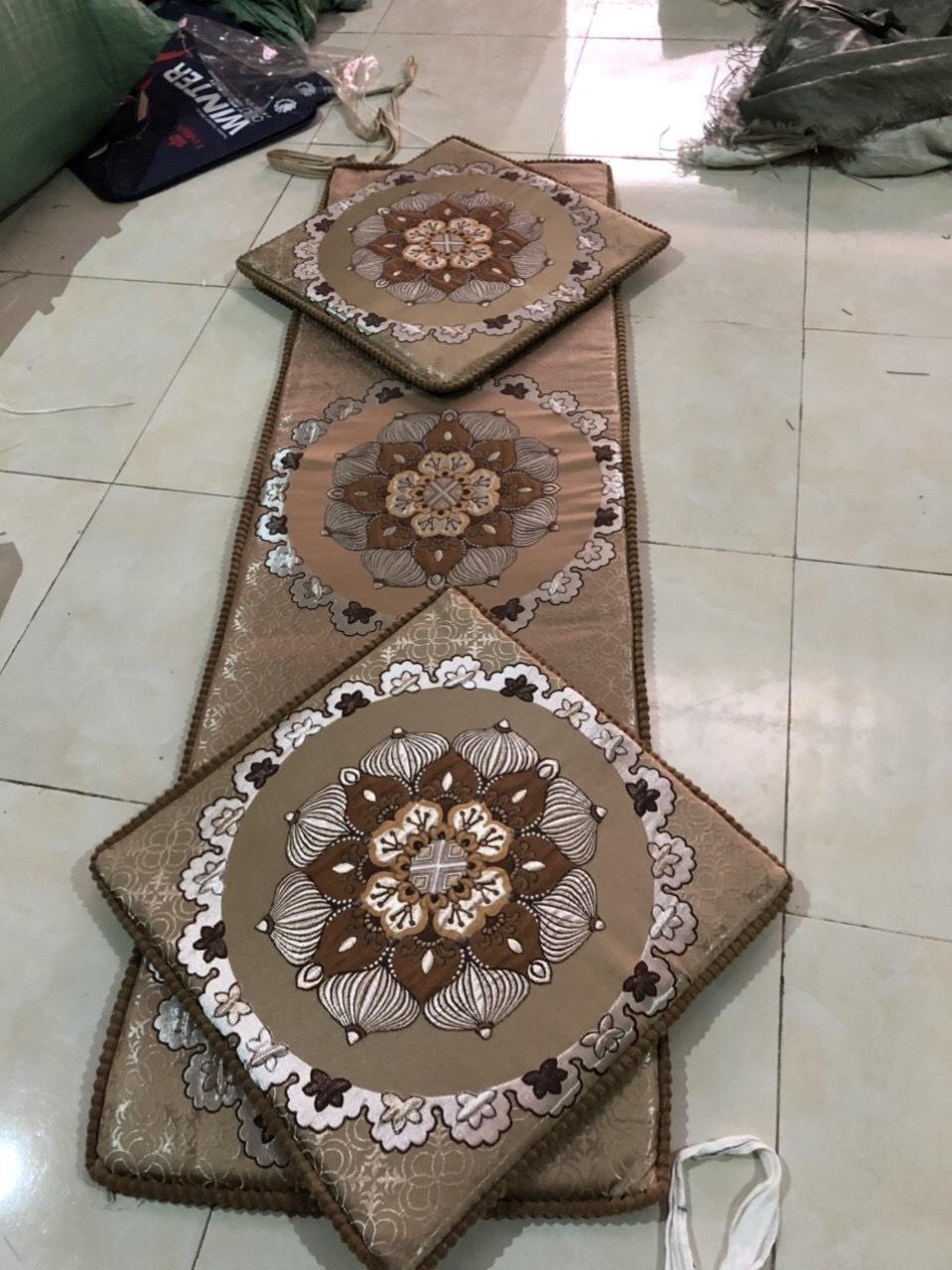 Đệm ghế hoàng gia
