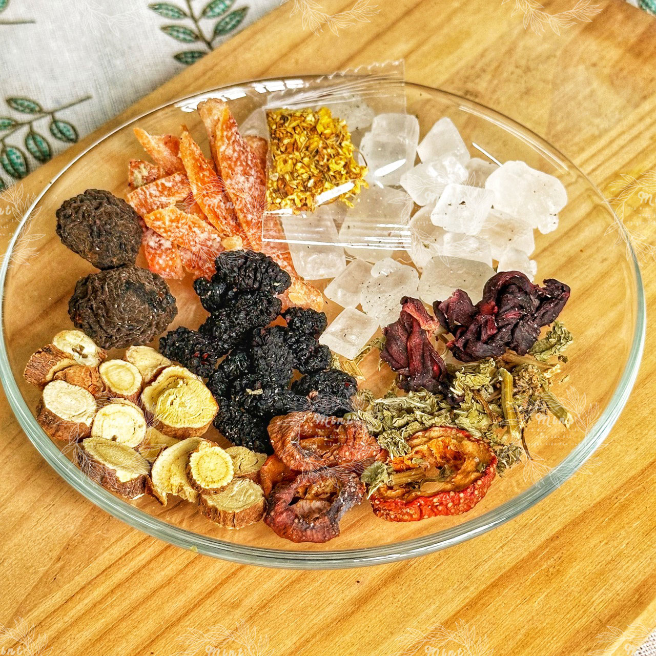 Trà Mơ Bát Bảo 8 Vị (Trà Bát Bảo Lường Xá) - Hộp 5 Set