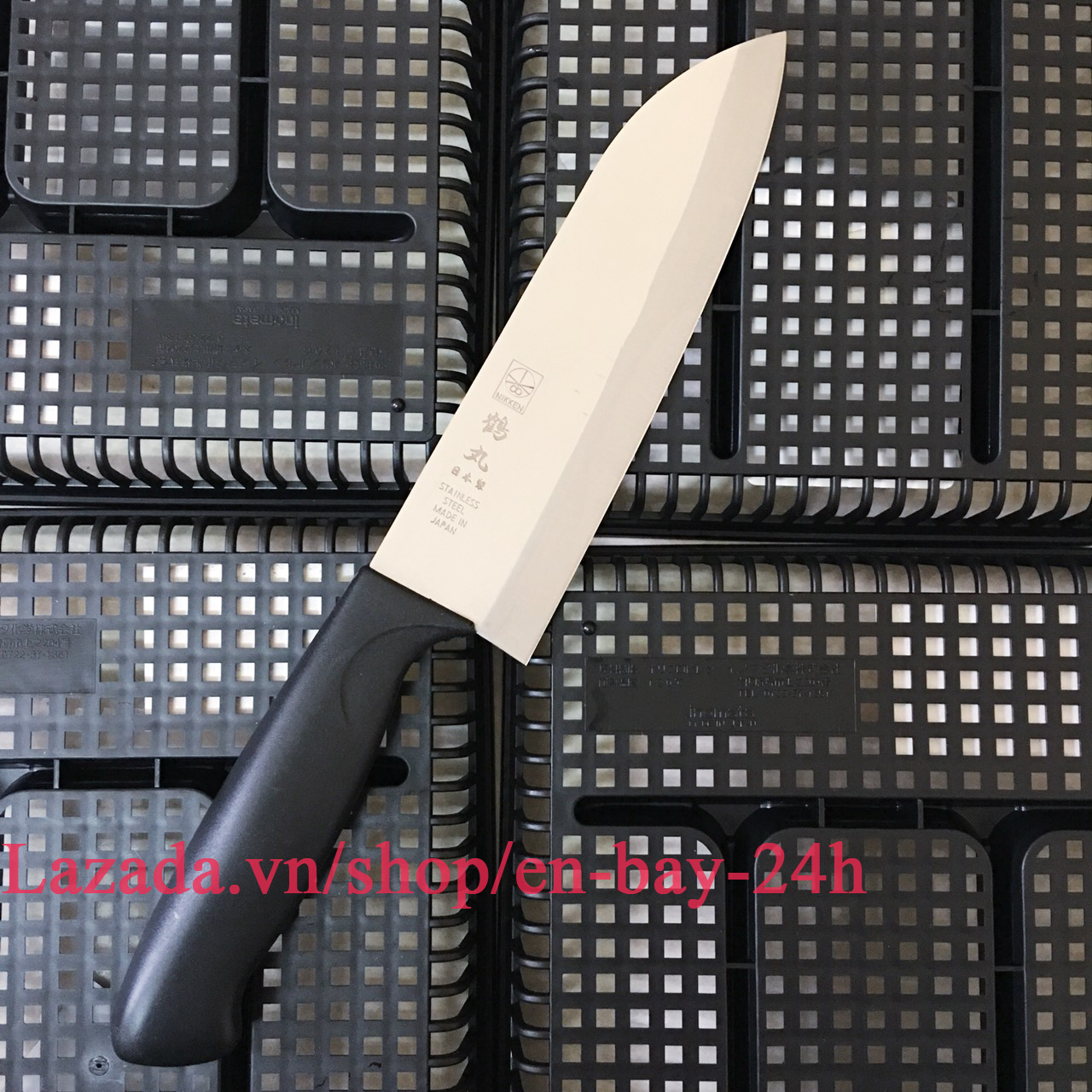 Dao thái cao cấp Santoku xuất xứ Nhật Bản, cán nhựa ABS, lưỡi thép không gỉ 16.5cm