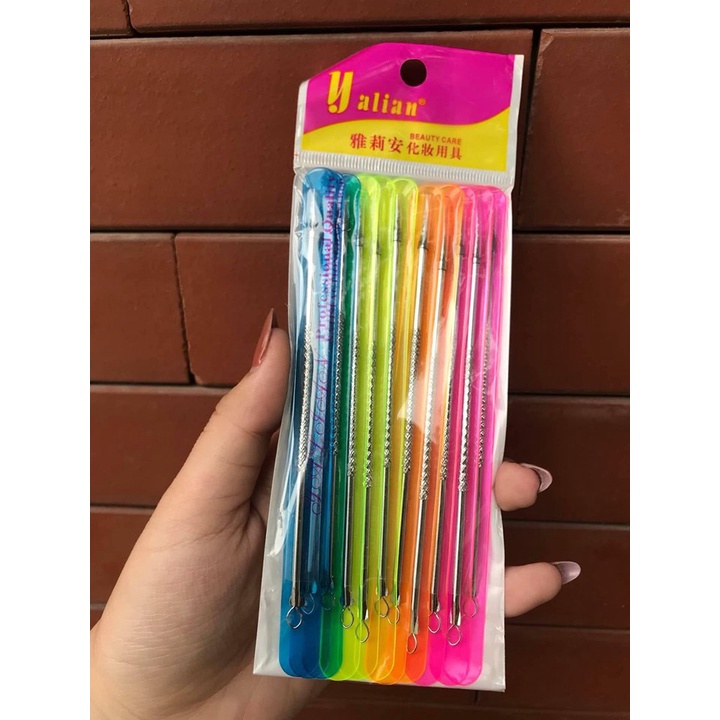Vỉ Que Nặn Mụn 12 Chiếc