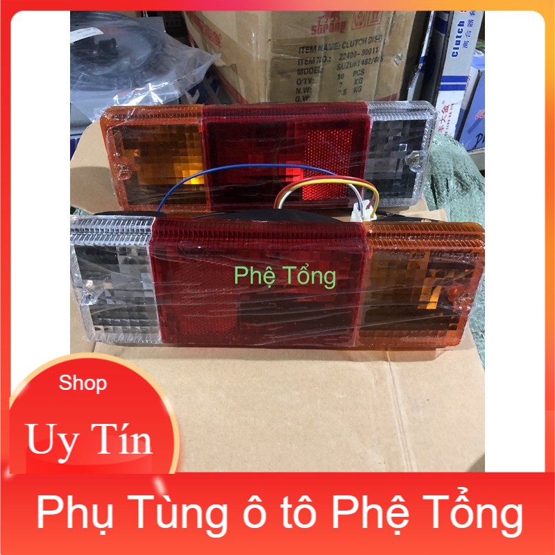 Đèn hậu giải phóng 700kg đời cũ