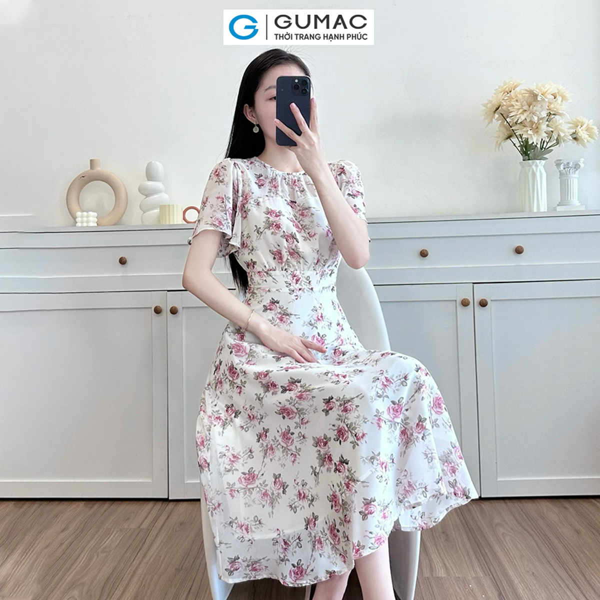 [15 - 17.6 |Voucher 8-15%] Đầm nữ dáng A công sở GUMAC LDD1217 nhún eo phối nút trang trí