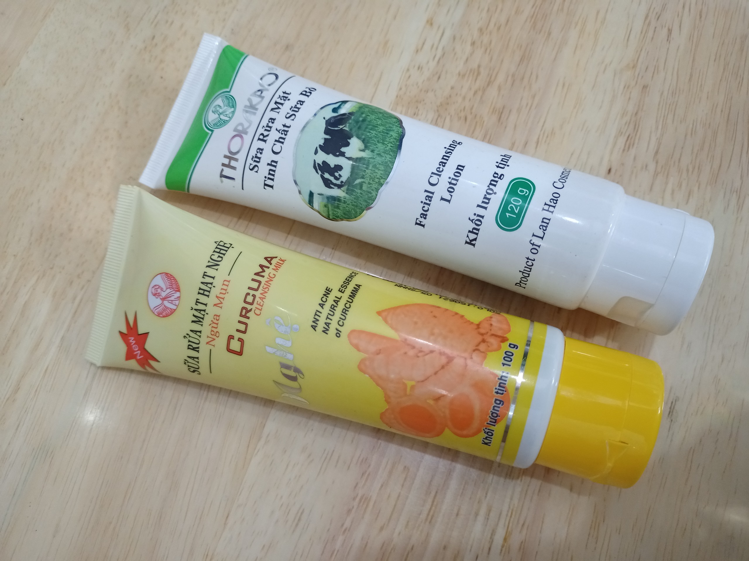 Sữa rửa mặt Thorakao bò, nghệ