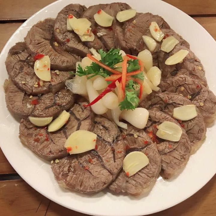Bắp bò ngâm mắm
