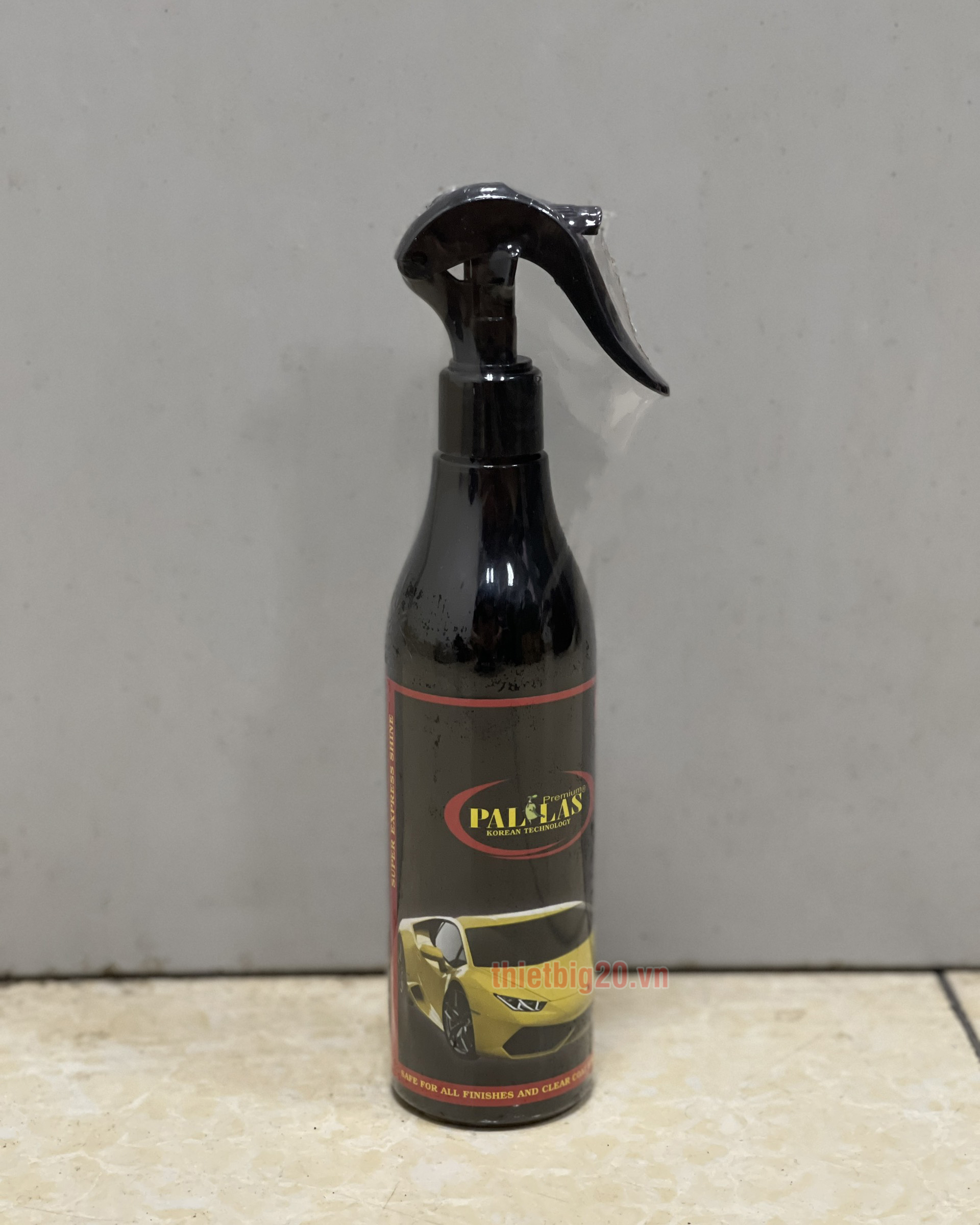 Chai xịt đánh bóng sơn xe Pallas 333ml