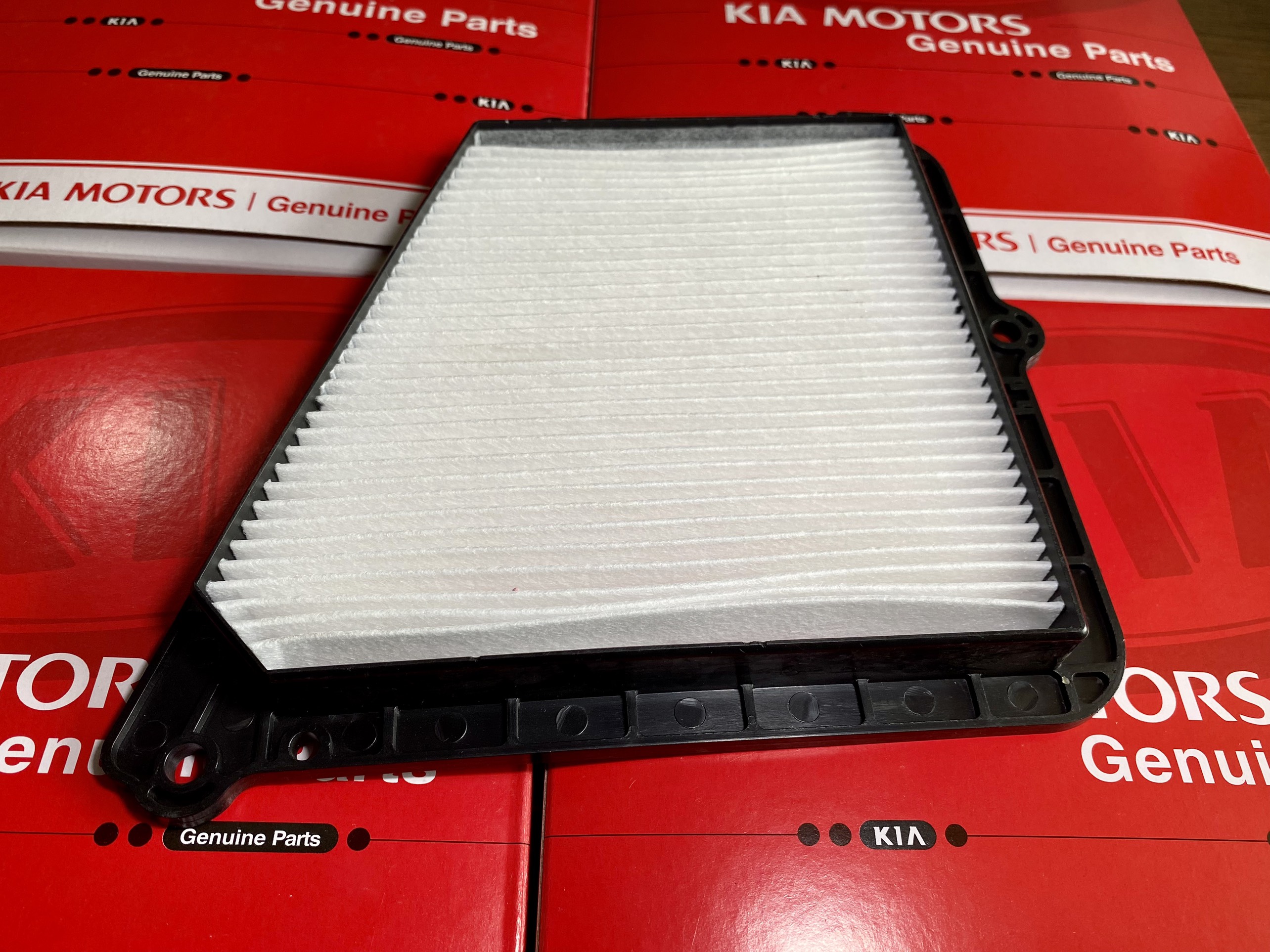 LỌC GIÓ ĐIỀU HÒA KIA K200/K250/ BONGO 3 KIA TẢI