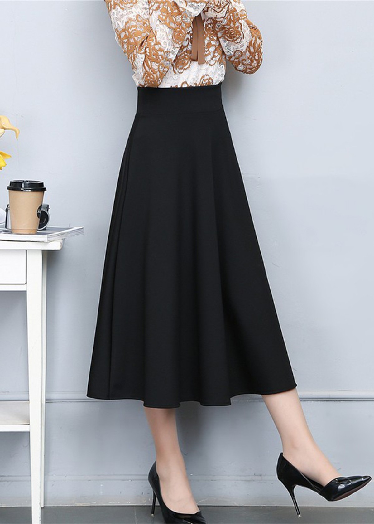 Chân Váy Xòe Dài Nữ Tính (Đen)