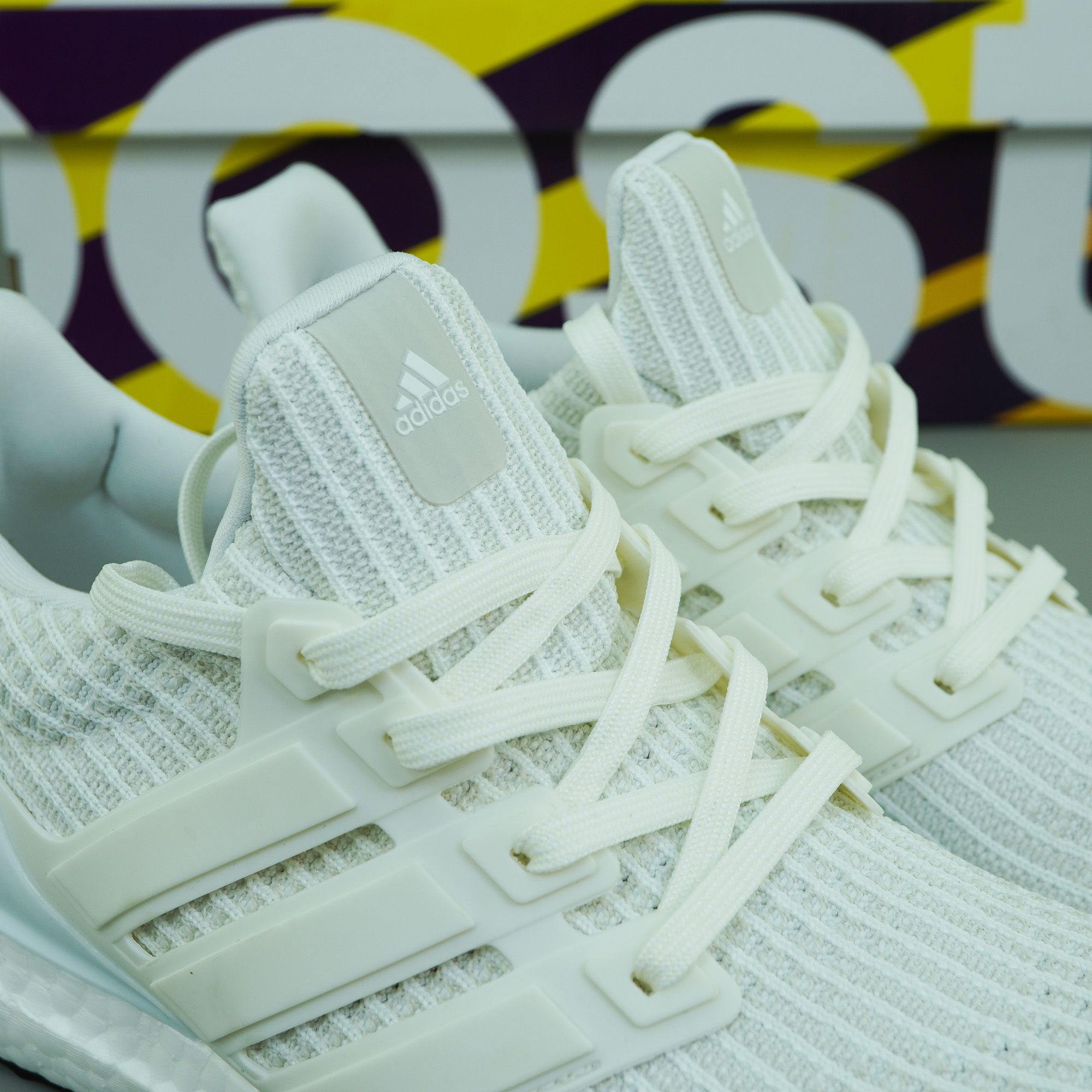 Giày running Ultra Boost 4.0 Triple White