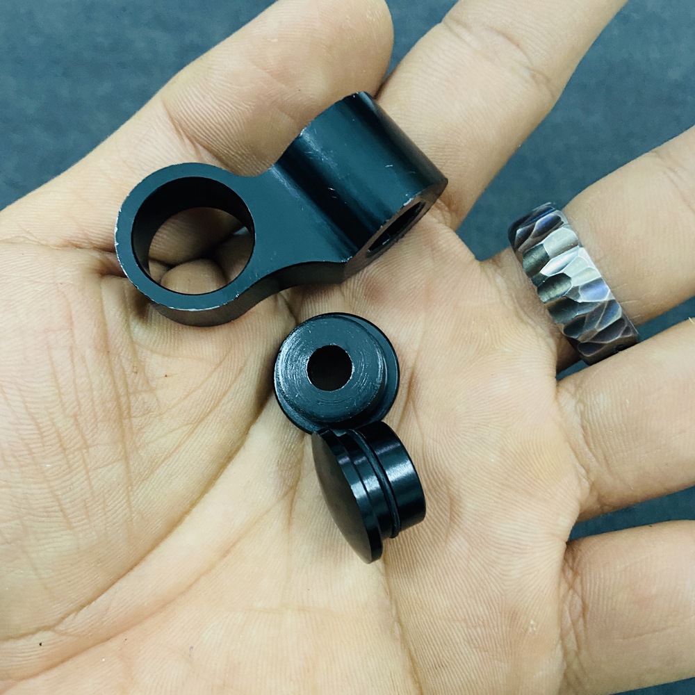 [HCM]CHÂN KIẾNG NHÔM DÙNG ĐỂ BẮT THÊM NHIỀU PHỤ KIỆN
