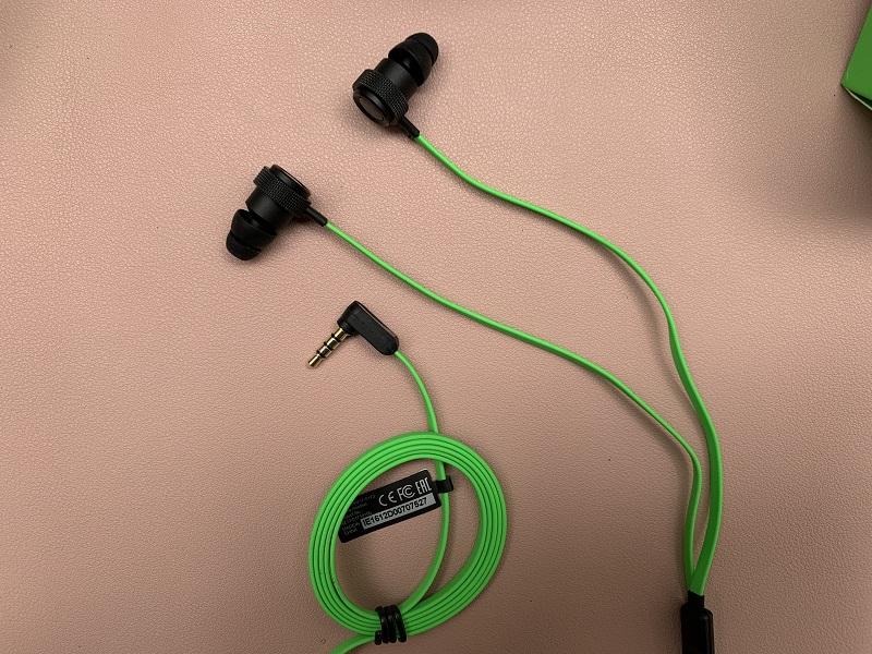 TAI NGHE RAZER HAMMERHEAD PRO V2