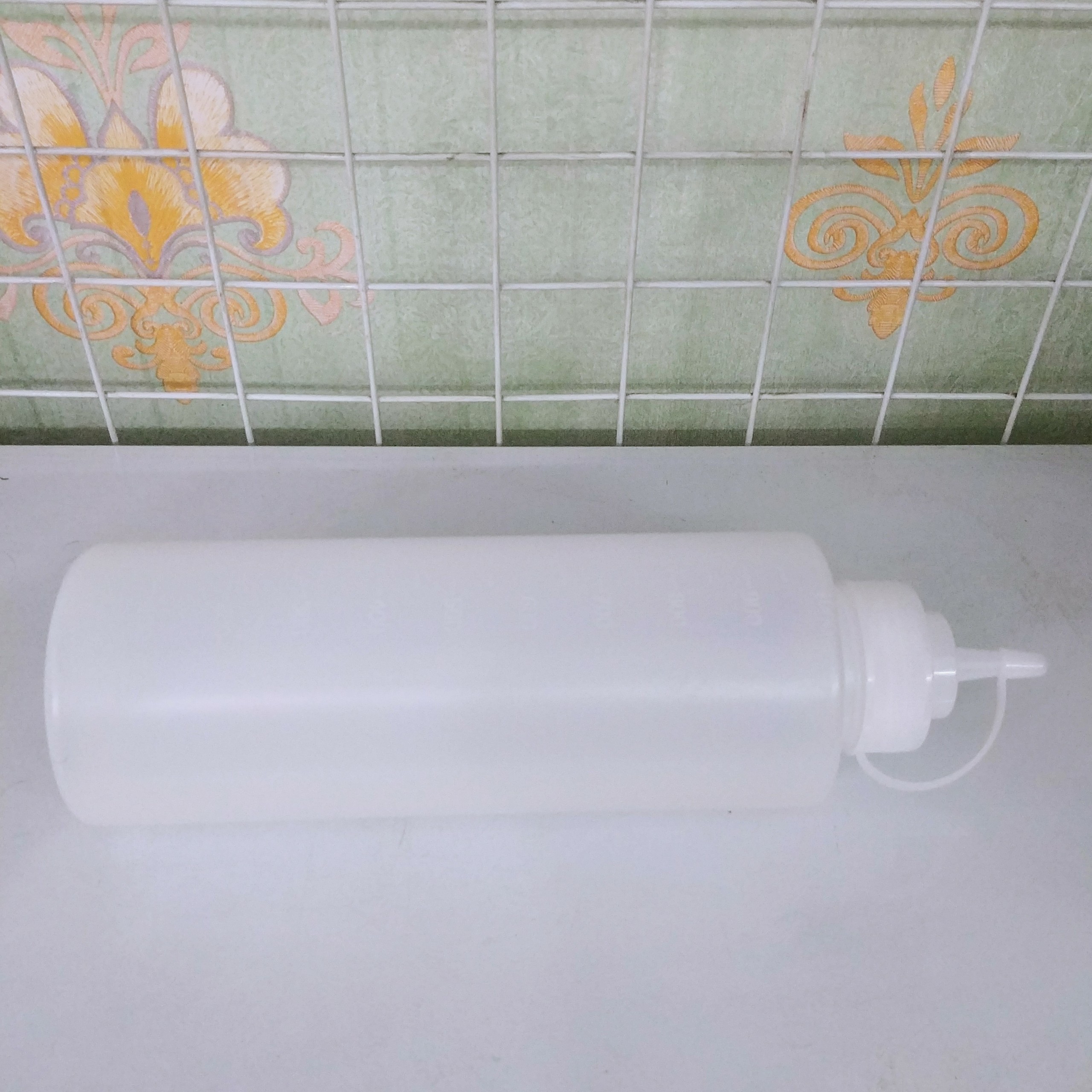 [HCM]Bình nhựa đựng nước sốt dung tích 1 lít