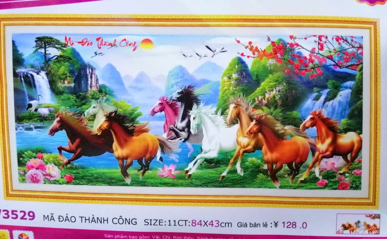 Tranh thêu chữ thập 9 con ngựa lv3529
