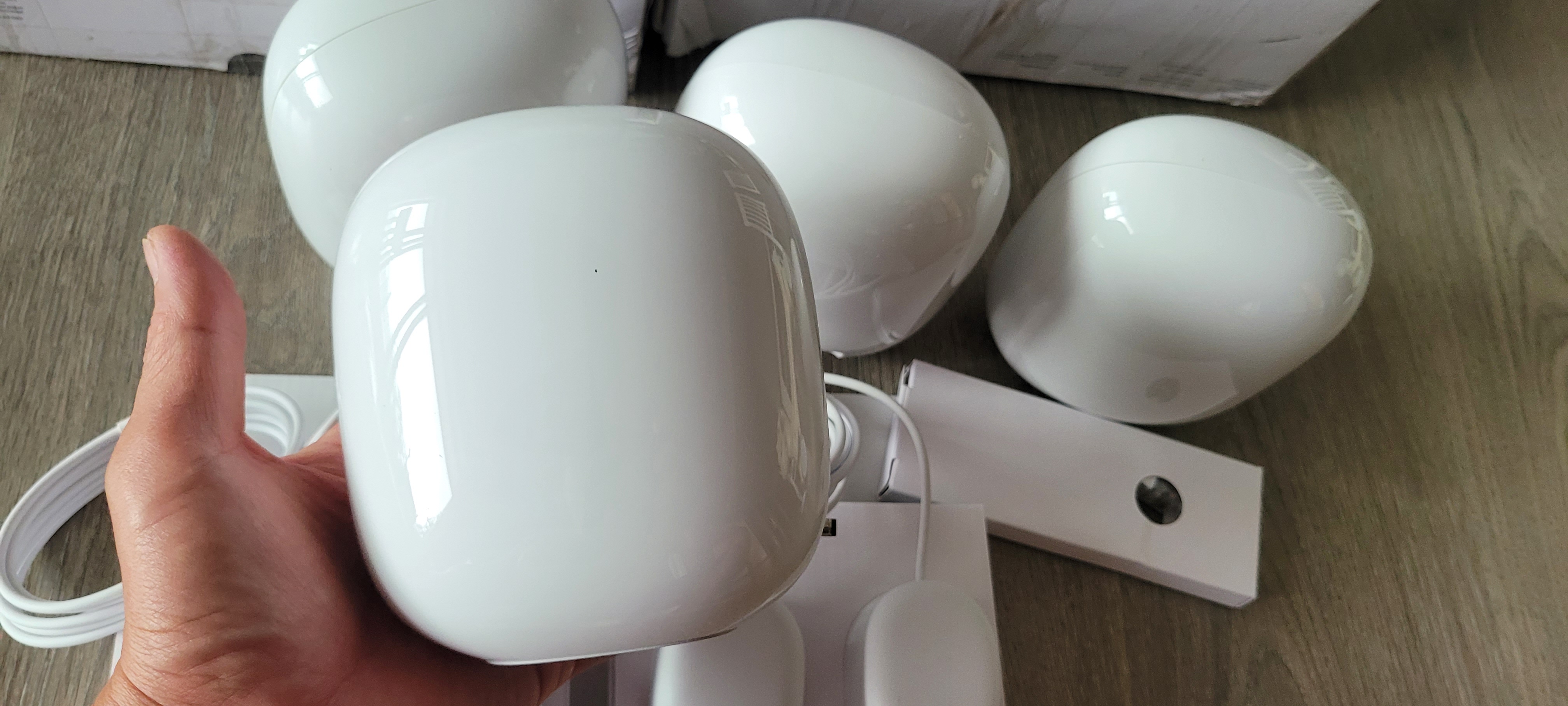 Google Nest Wifi Pro, bộ phát Wifi 6 cao cấp