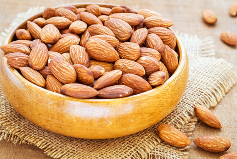 Hạnh nhân nguyên vỏ Natural Whole Almond hiệu atlas 1kg