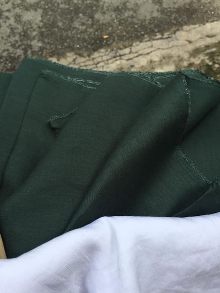 Vải Linen tưng màu xanh ve chai, yêu lắm hihi!