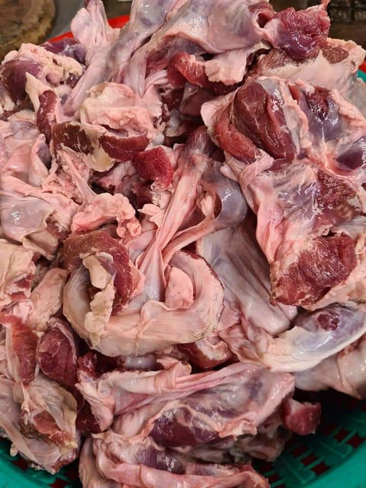 Chẳng dừng heo ướp sa tế 500g (giao tphcm)